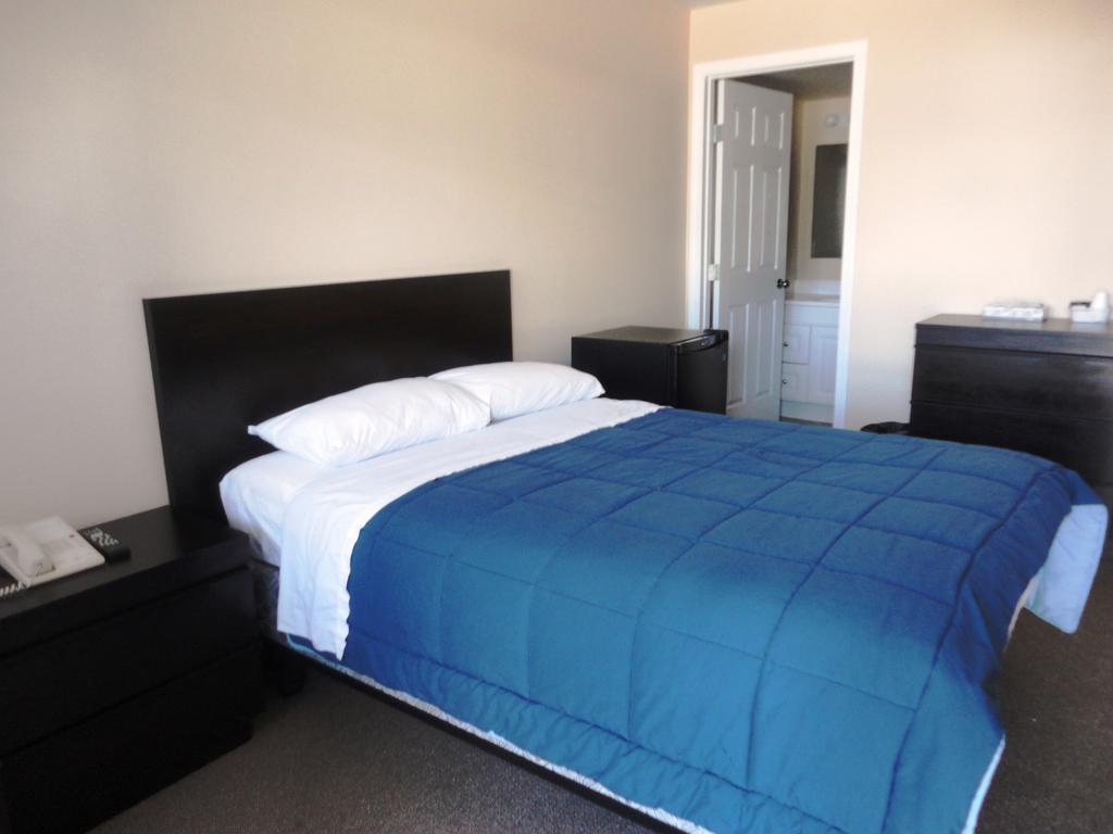 وايتهورس Stratford Motel الغرفة الصورة