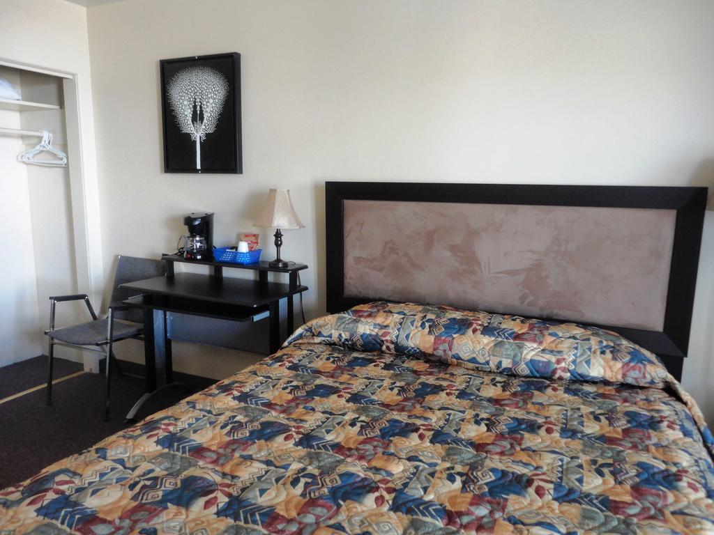 وايتهورس Stratford Motel الغرفة الصورة